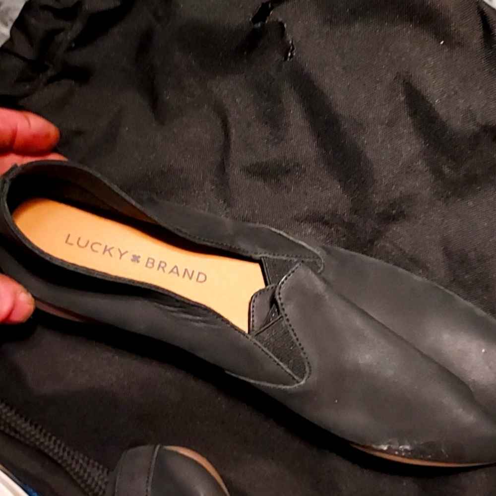 Lucky brand slippers